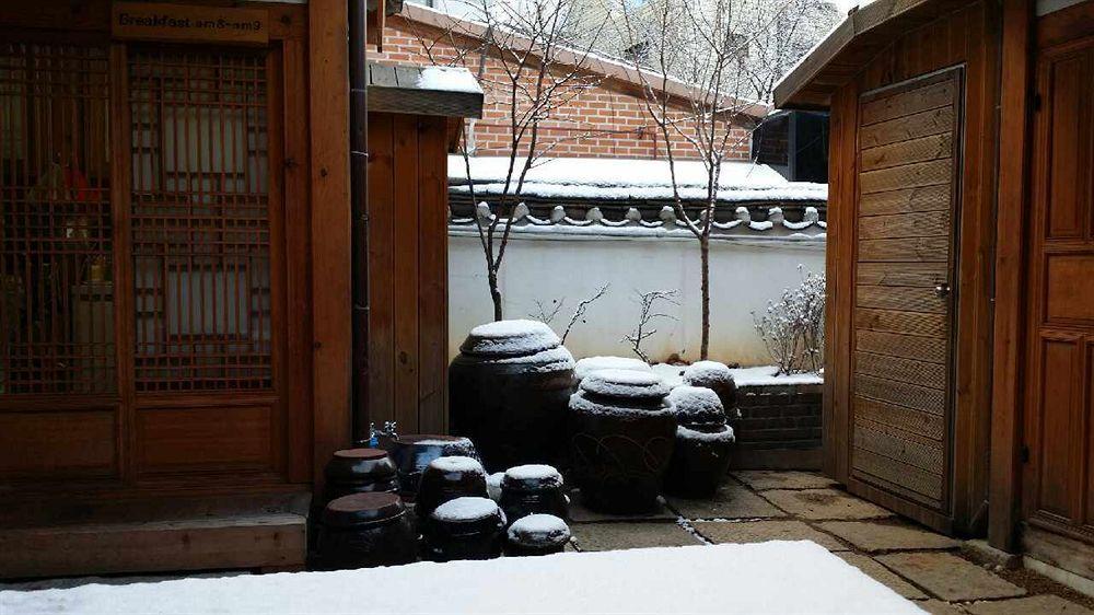 סיאול Hyosunjae Hanok Guesthouse מראה חיצוני תמונה